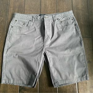 ❤️3/$30: Kenneth Cole Shorts